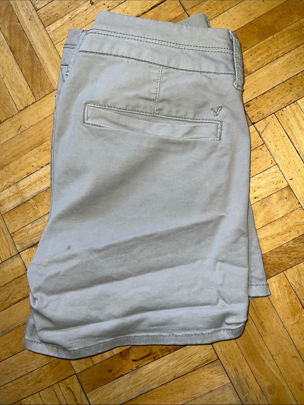American Eagle Outfitters Women’s Light Gray Shorts - Picture 2 of 3